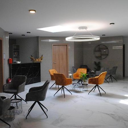Hotel Flora Schwäbisch Gmünd Kültér fotó